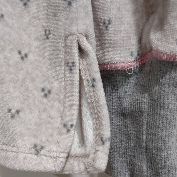 SIMPLY VERA SUPER SOFT LOUNGEWEAR SWEATSHIRT KANGAROO POUCH WINTER PRINT SIZE L - Picture 6 of 12